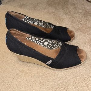 TOMS Wedge Sandals Size 10